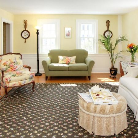 The Inn At Yarmouth Port (Adults Only) Bagian luar foto