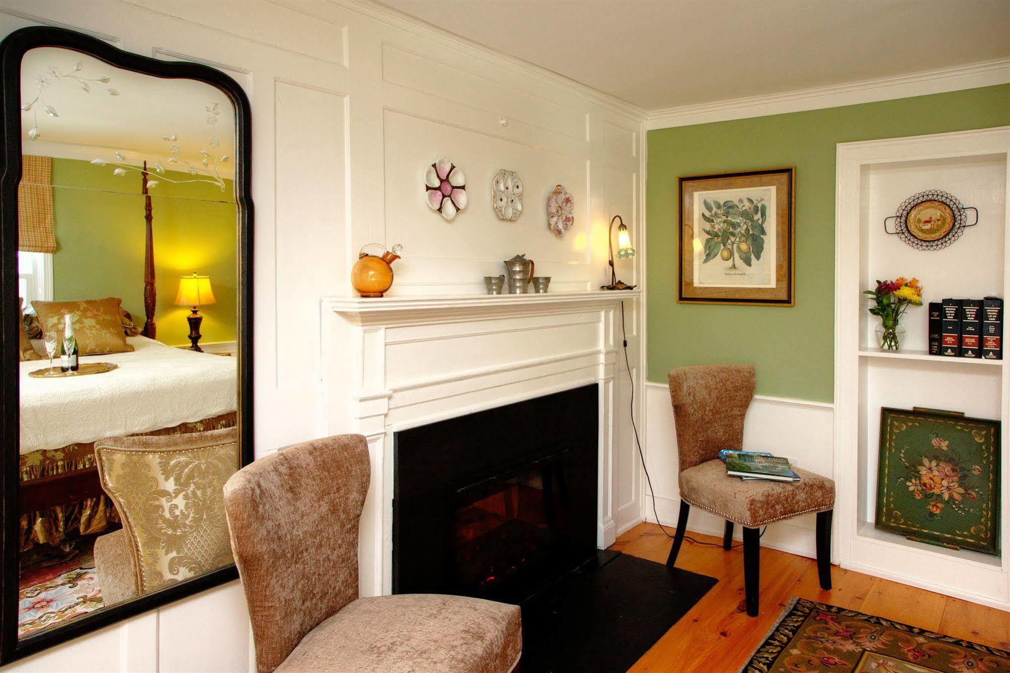 The Inn At Yarmouth Port (Adults Only) Bagian luar foto