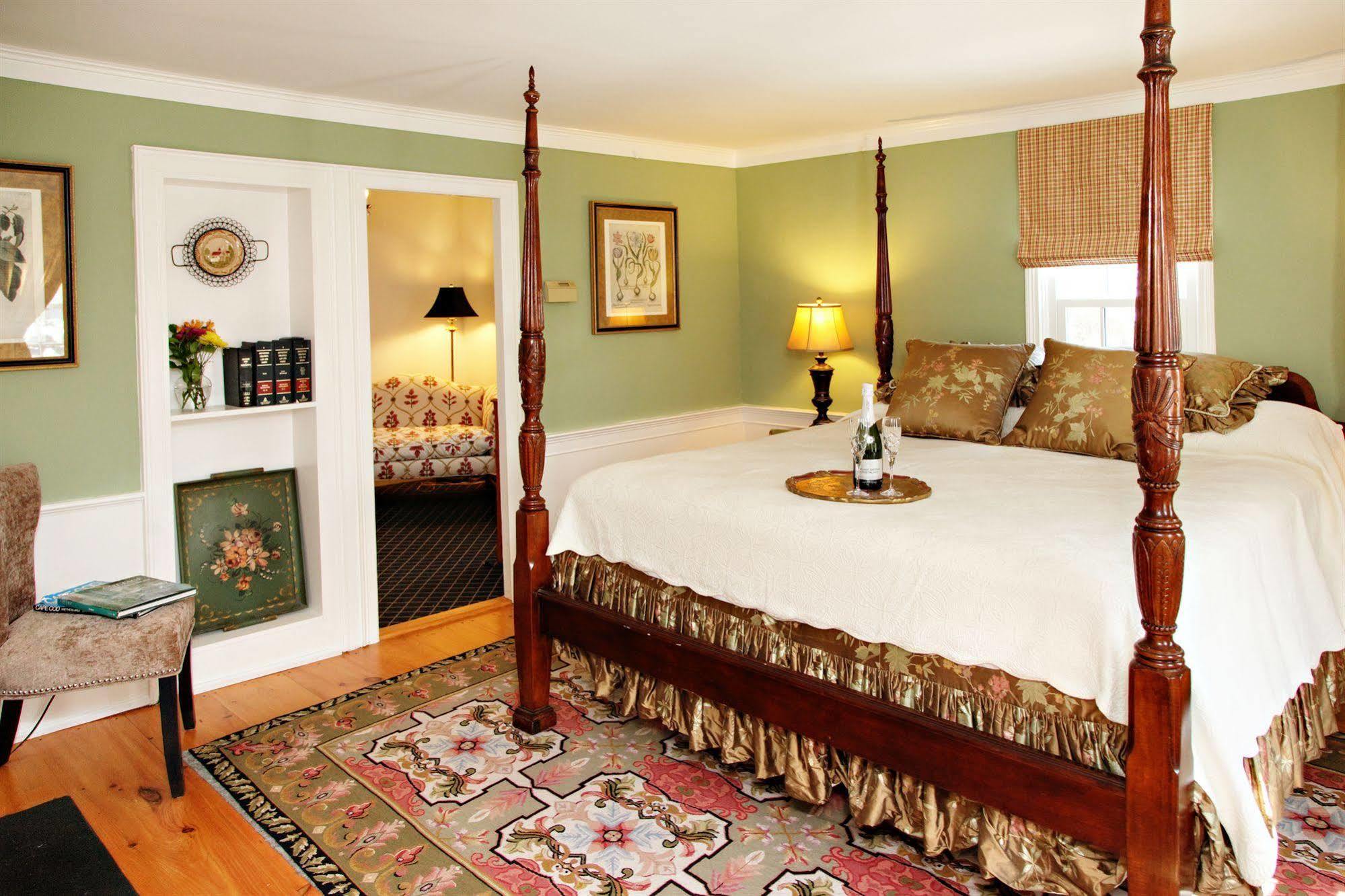 The Inn At Yarmouth Port (Adults Only) Bagian luar foto