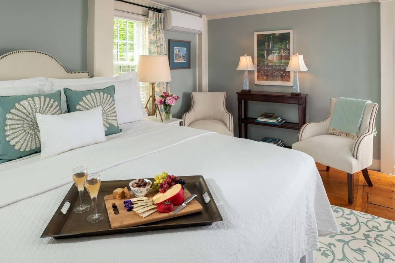 The Inn At Yarmouth Port (Adults Only) Bagian luar foto